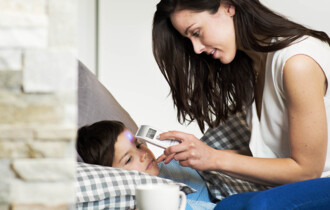 The Microlife NC 150 allows a gentle without touching the patient.